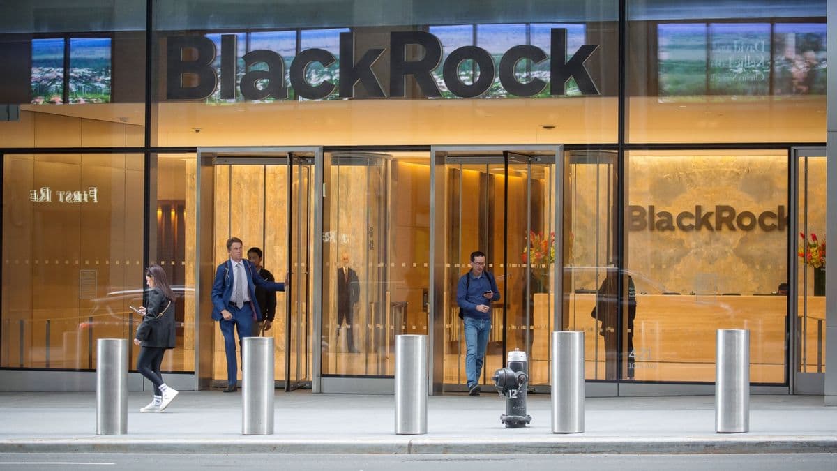 Blackrock está democratizando el acceso a inversiones